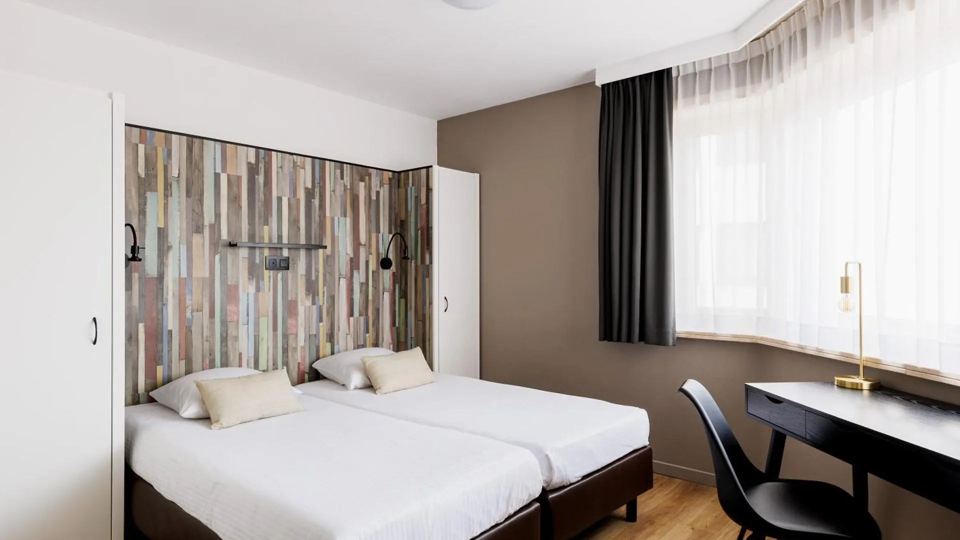 7 Kustresorts Dicht bij de Haven van Zeebrugge