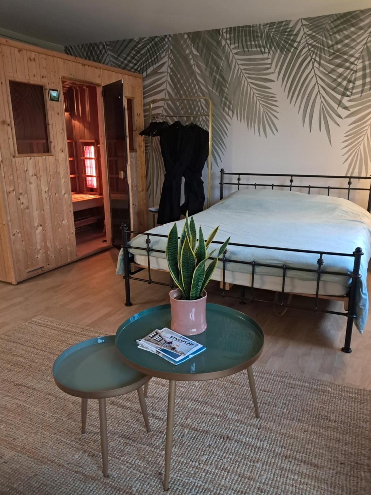 Verblijven bij Onze Lieve Vrouw Bezoeking: 7 Centrale Hotels Vergeleken
